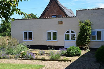 Staithe Farm Beekeeping (exterior - front)